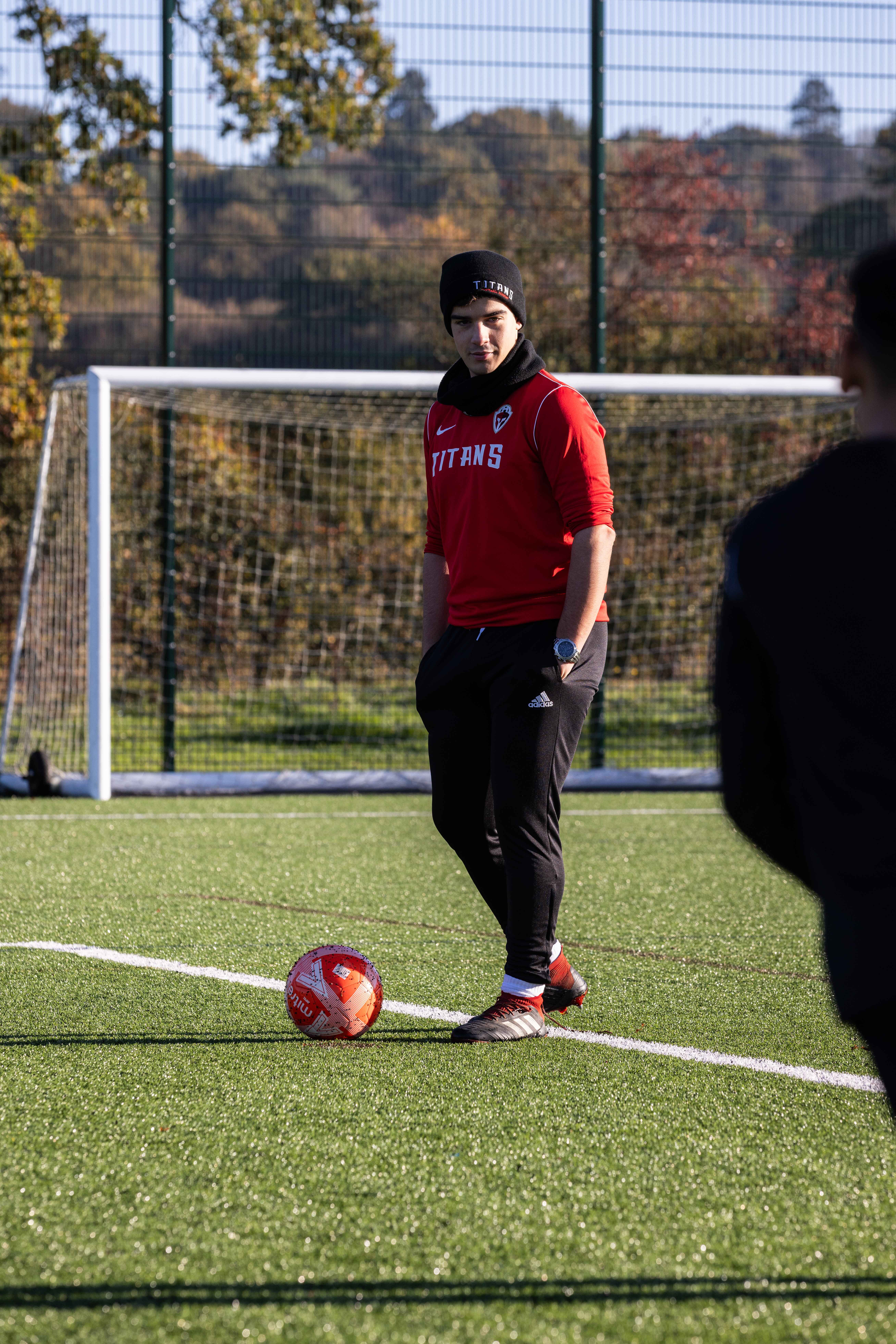 Players demonstrating quick decision-making to exploit space