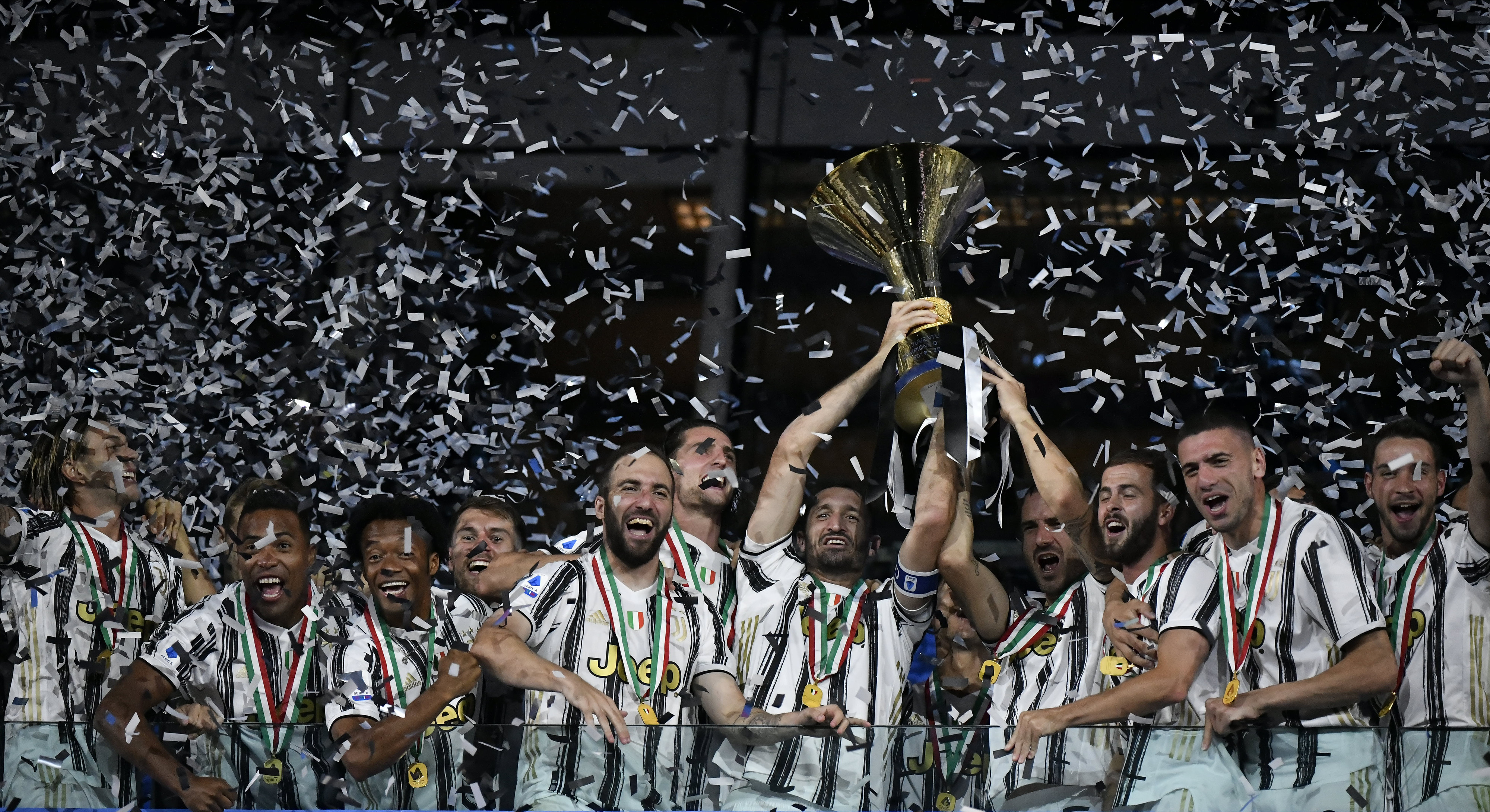 Juventus celebrating a Serie A title