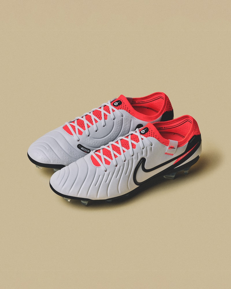 Nike Tiempo