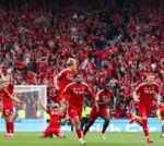 Aberdeen players celebrate their cup final victory
