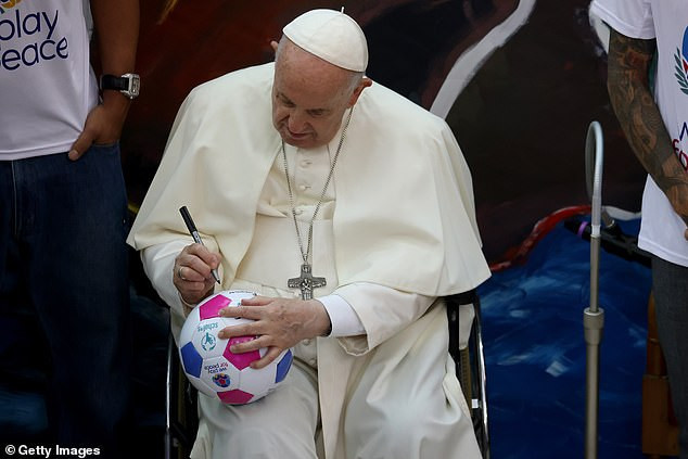 Three football matches in Serie A have been called off on Saturday due Pope Francis