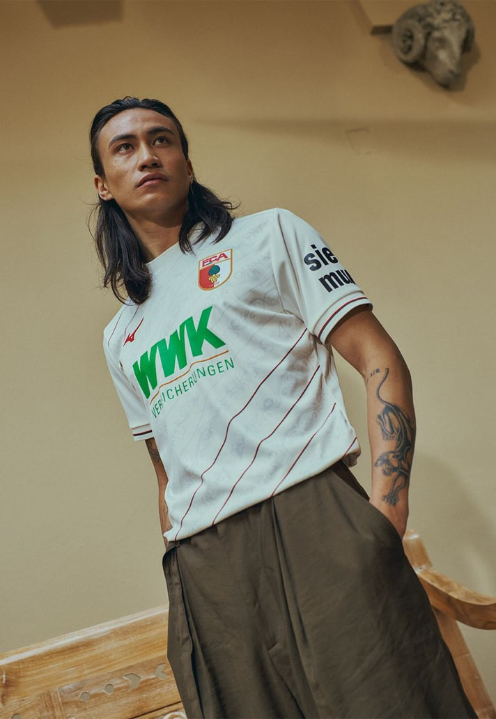 Augsburg Away Kit