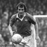 Who Was Joe Jordan, And What Made Him a Football Legend?