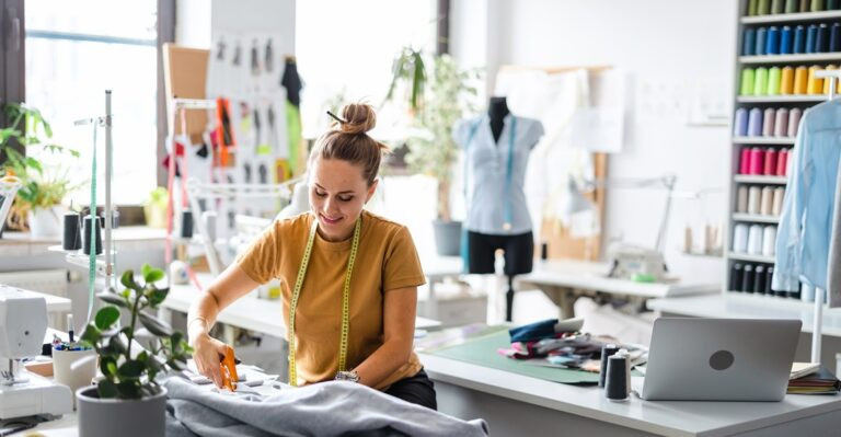 French clothing vocabulary: A comprehensive guide