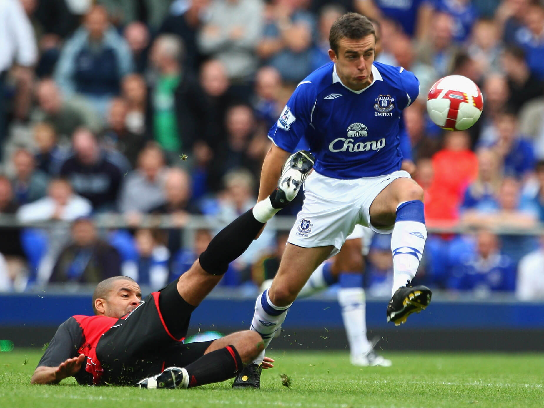 jose-baxter-playing-for-everton