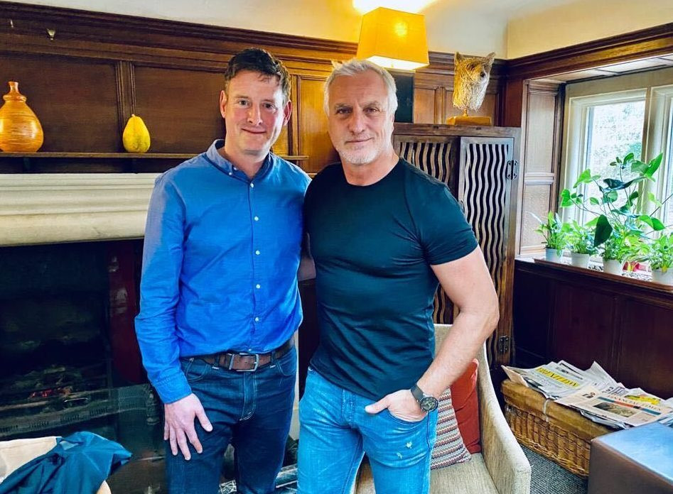 George Caulkin with David Ginola, illustrating the enduring relationships formed in football journalism