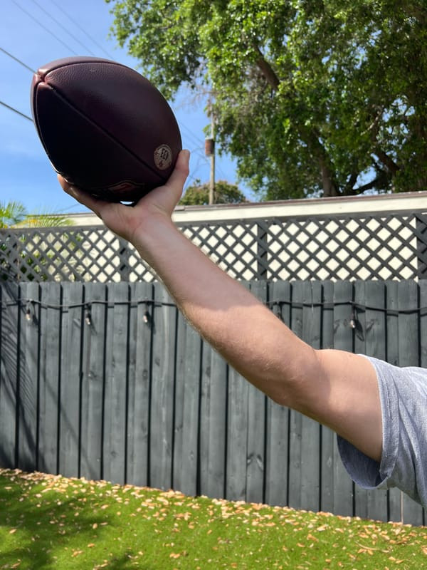 Factors influencing spin: forearm pronation and finger pressure