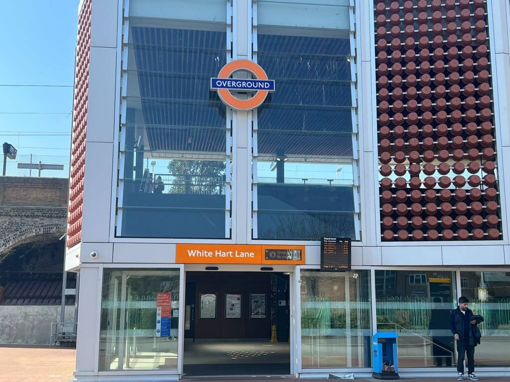 White Hart Lane station