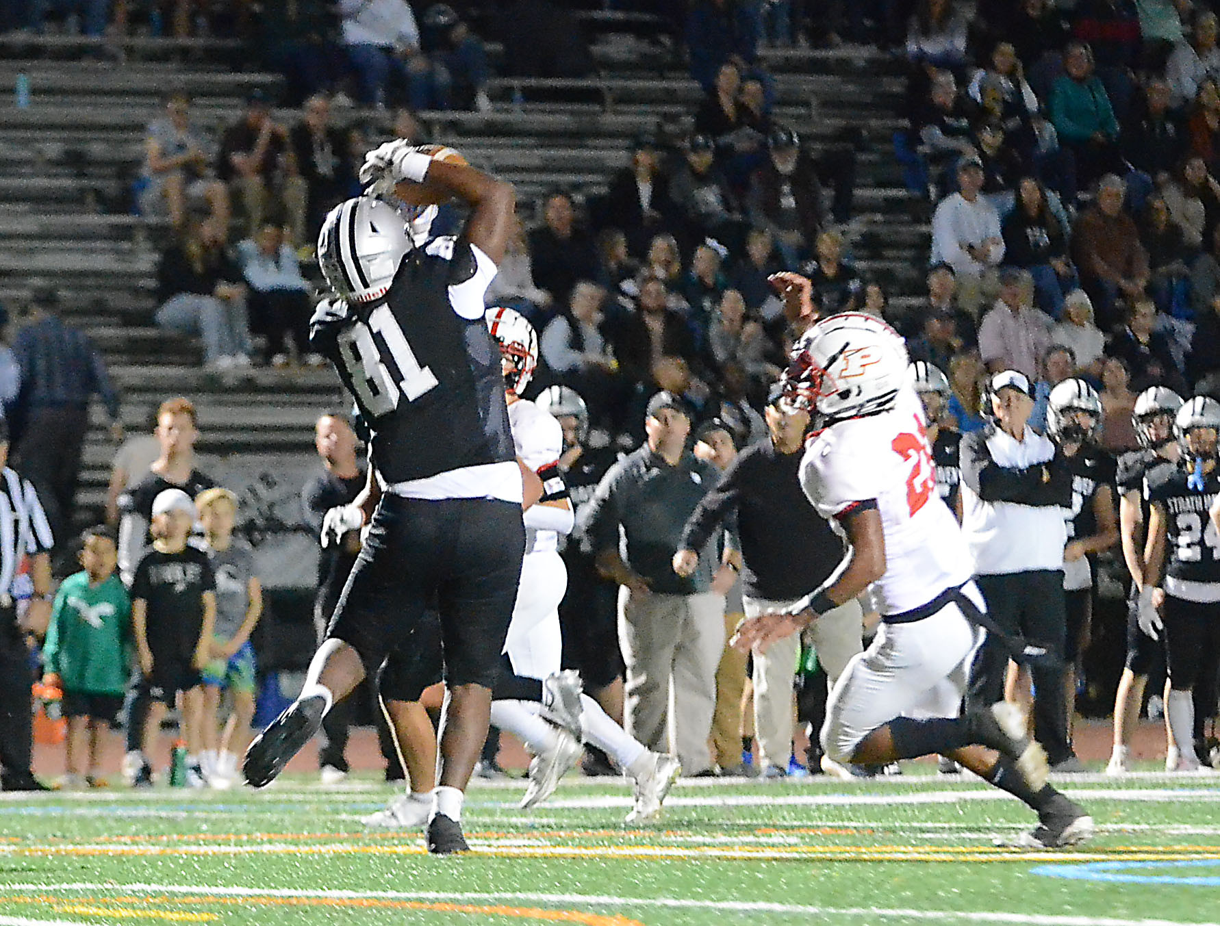 Strath Haven’s Jahi Curtis hauls in a first quarter pass against Penncrest in the first round of District 1 Class 5A playoffs. (PETE BANNAN/MediaNews Group)