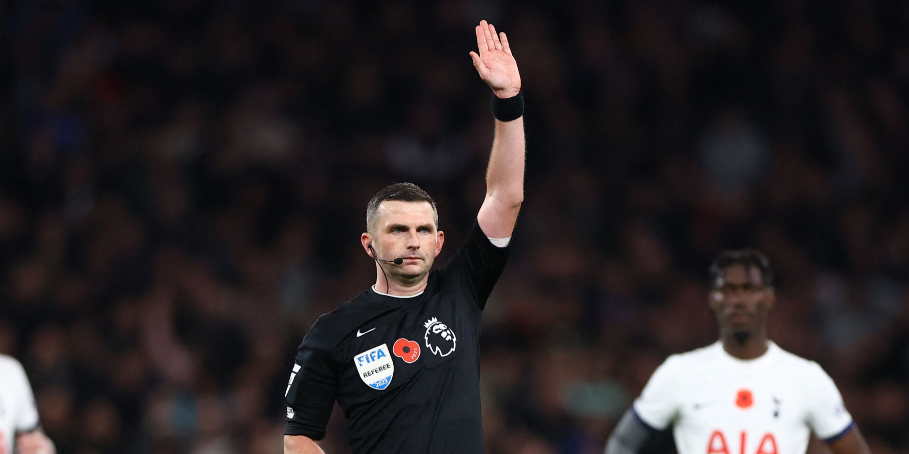 michael-oliver-referee