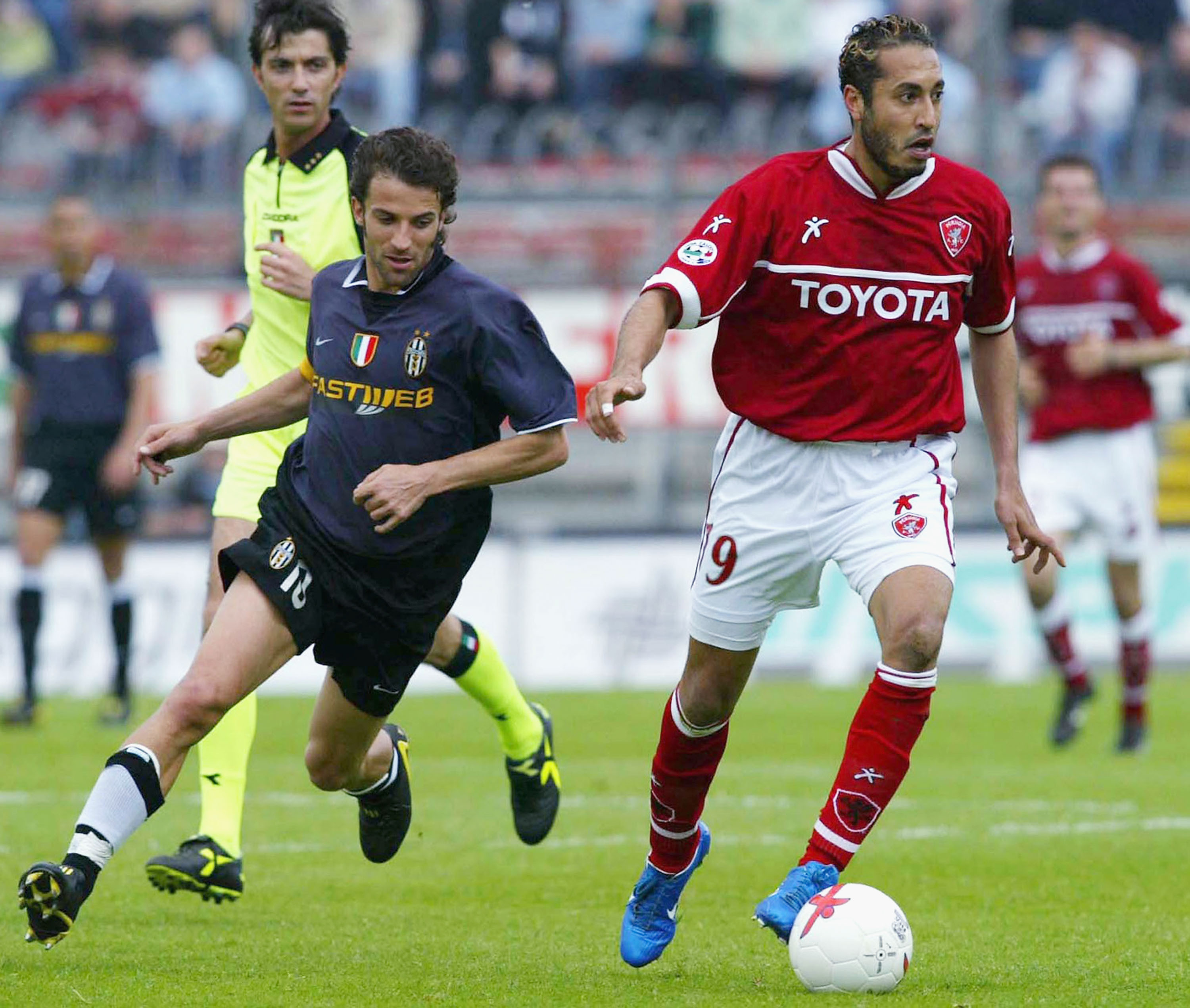 Nothing to see here, just Saadi Gaddafi locking horns with an Italian football legend in Alessandro Del Piero