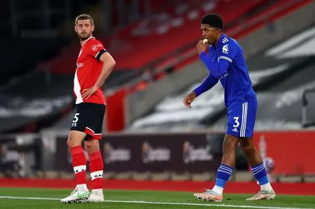 Wesley Fofana (R) breaks his fast during a match between Leicester and Southampton