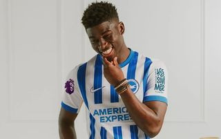 Brighton Nike home kit