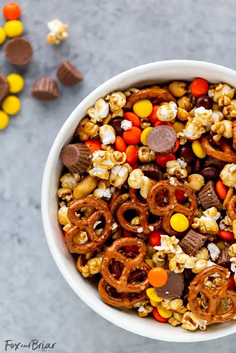 Sweet and Salty Popcorn Snack Mix