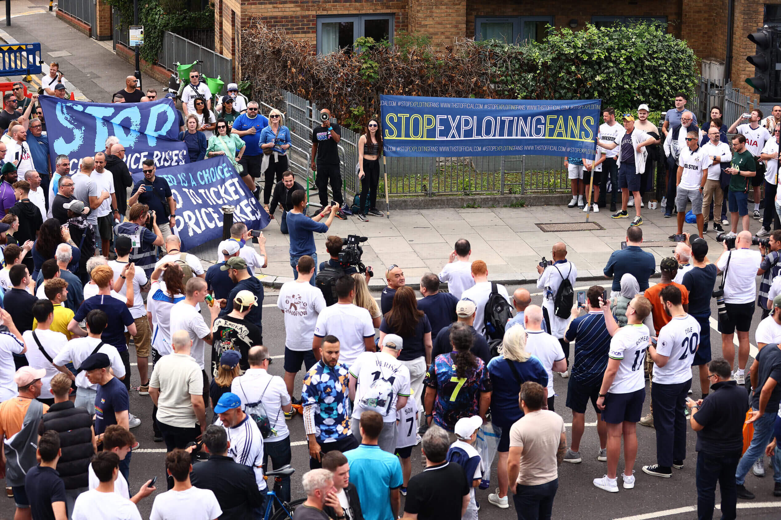 Spurs fans protesting ticket prices