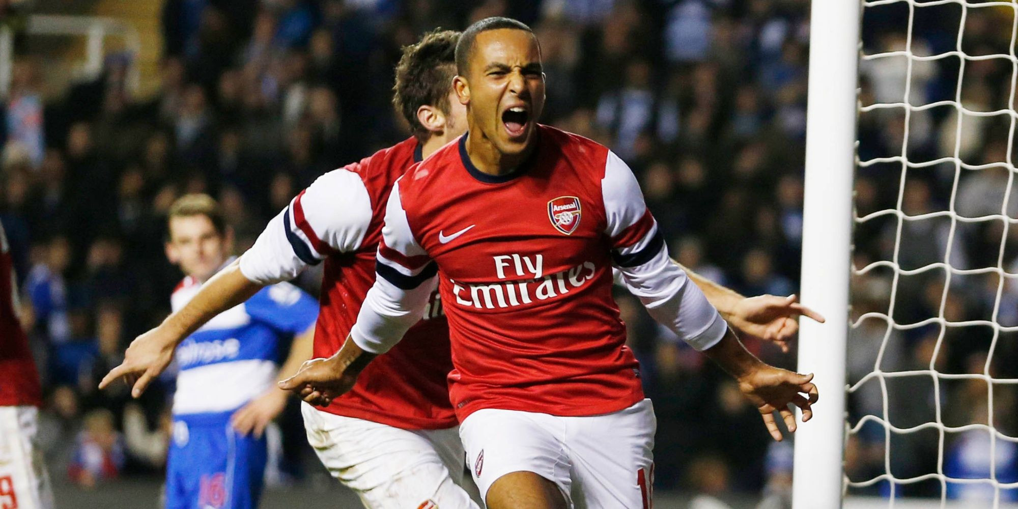 Theo Walcott celebrates scoring vs Reading