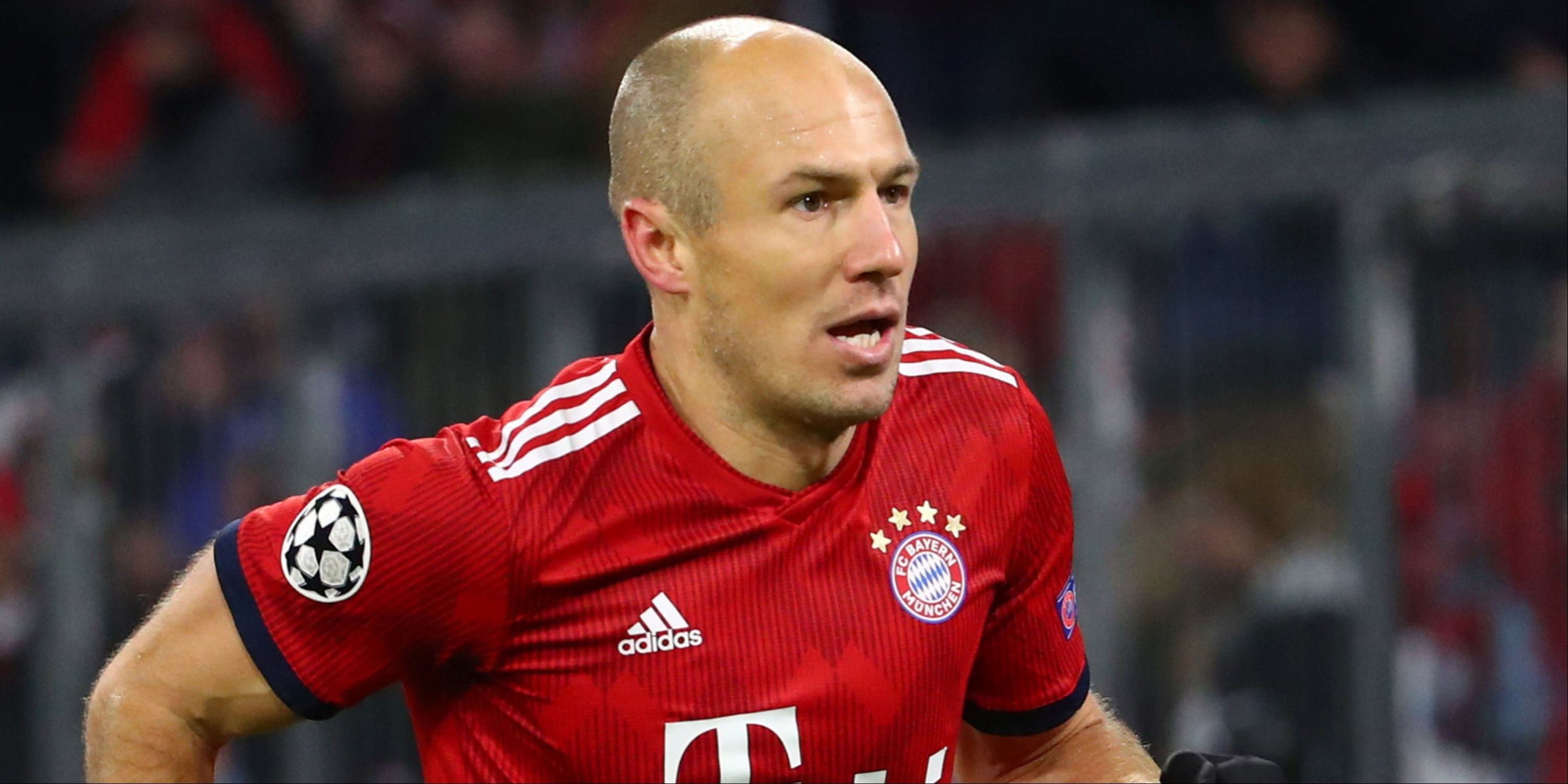 Arjen Robben running