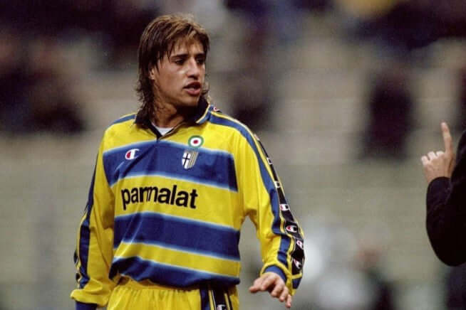 Hernan Crespo Wearing Parma 1999/2000 Home Shirt