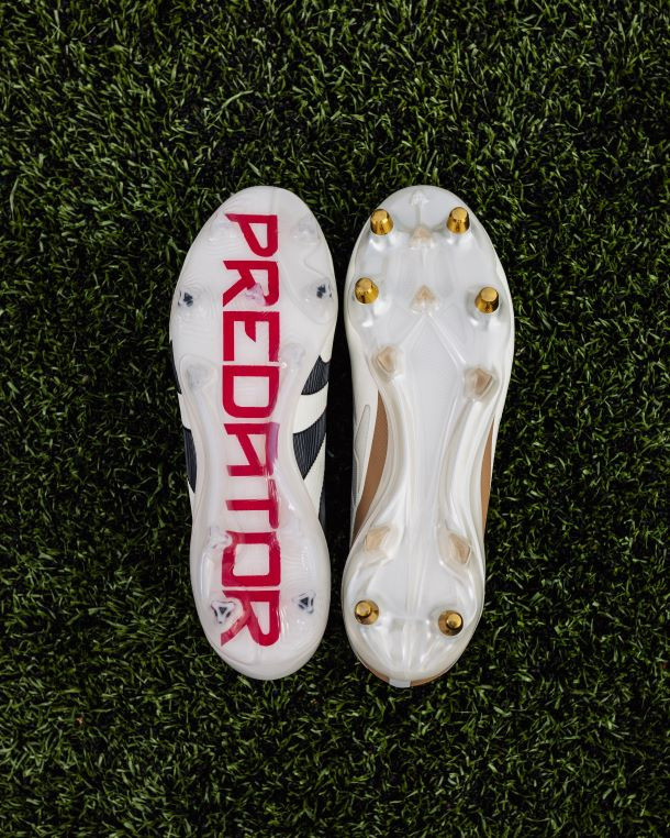 Illustration of soleplates for rugby and football boots, highlighting various stud configurations