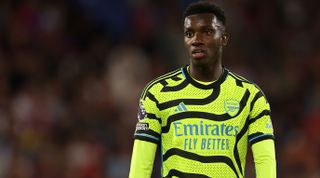 Eddie Nketiah of Arsenal in the garish yellow away kit