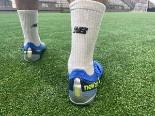 New Balance Furon v7