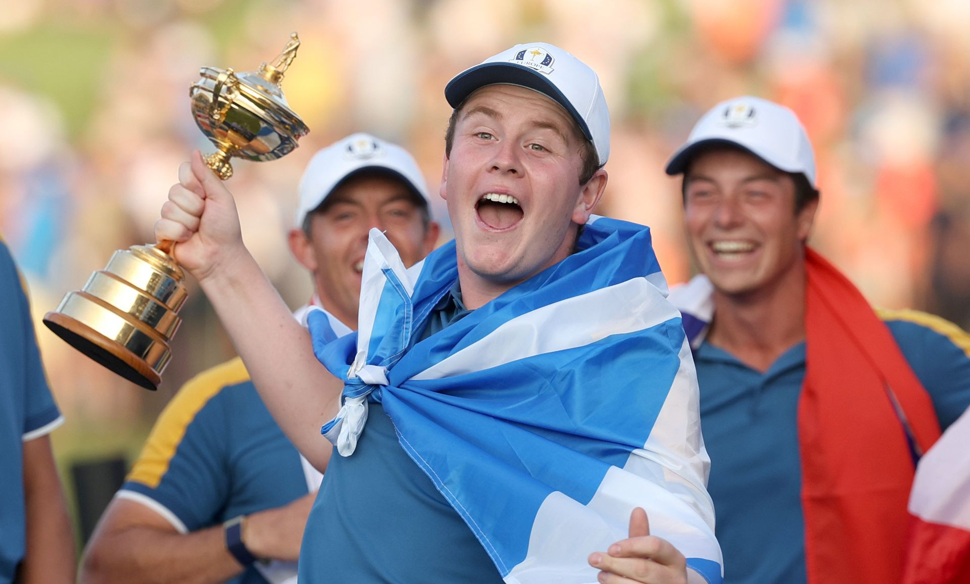 Robert MacIntyre with the Ryder Cup after Team Europe