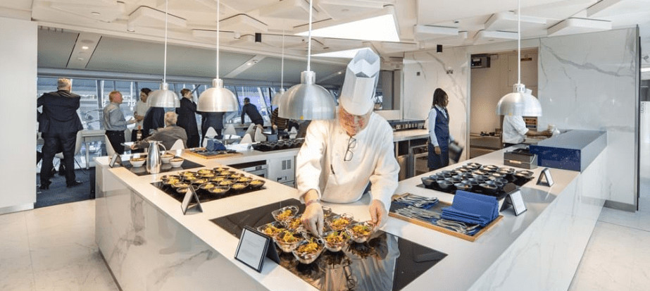 Tottenham Sideline hospitality, Stratus Lounge and restaurant